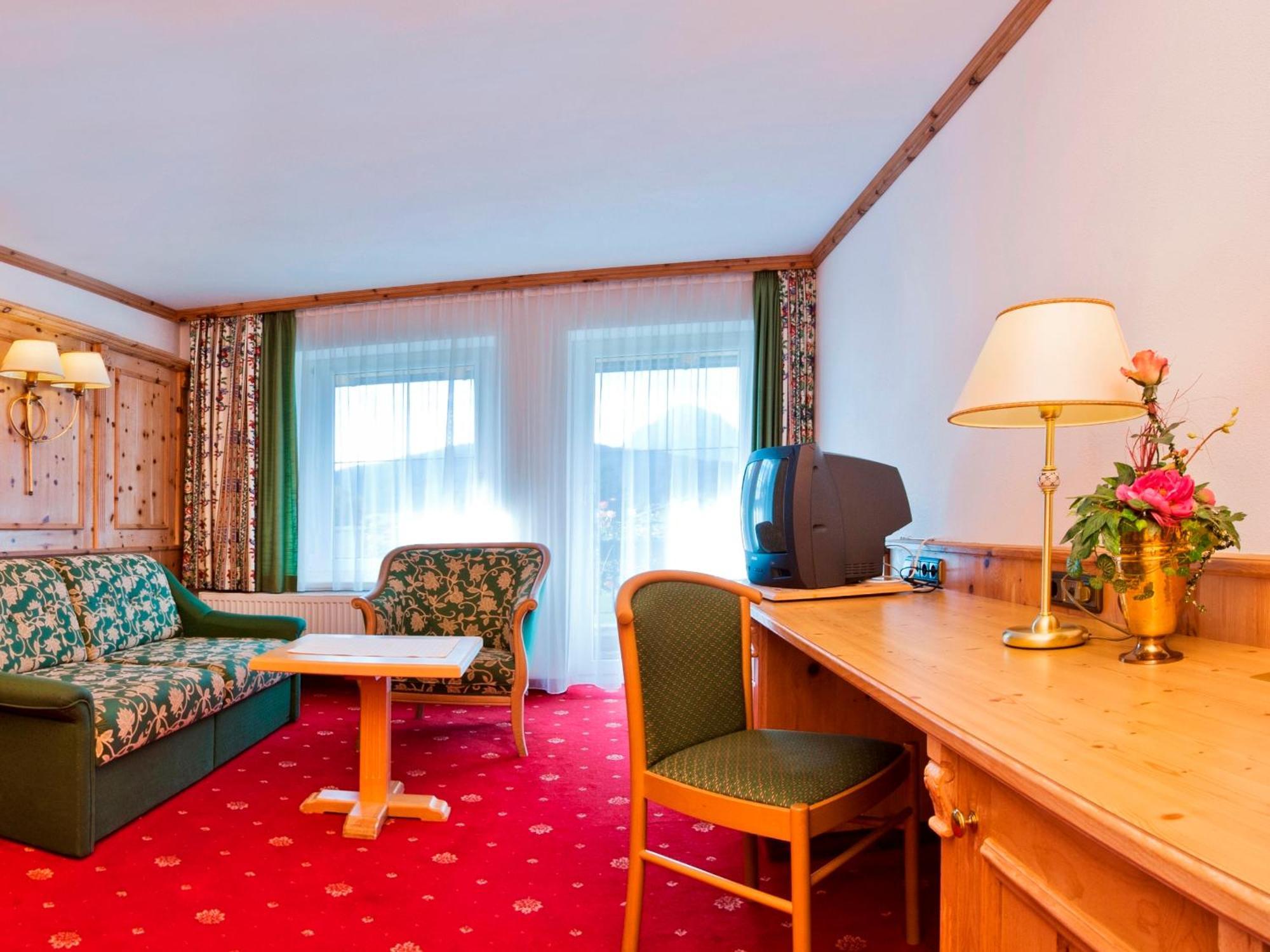 Wellnesshotel Schoenruh - Adults Only Seefeld in Tirol Exteriör bild