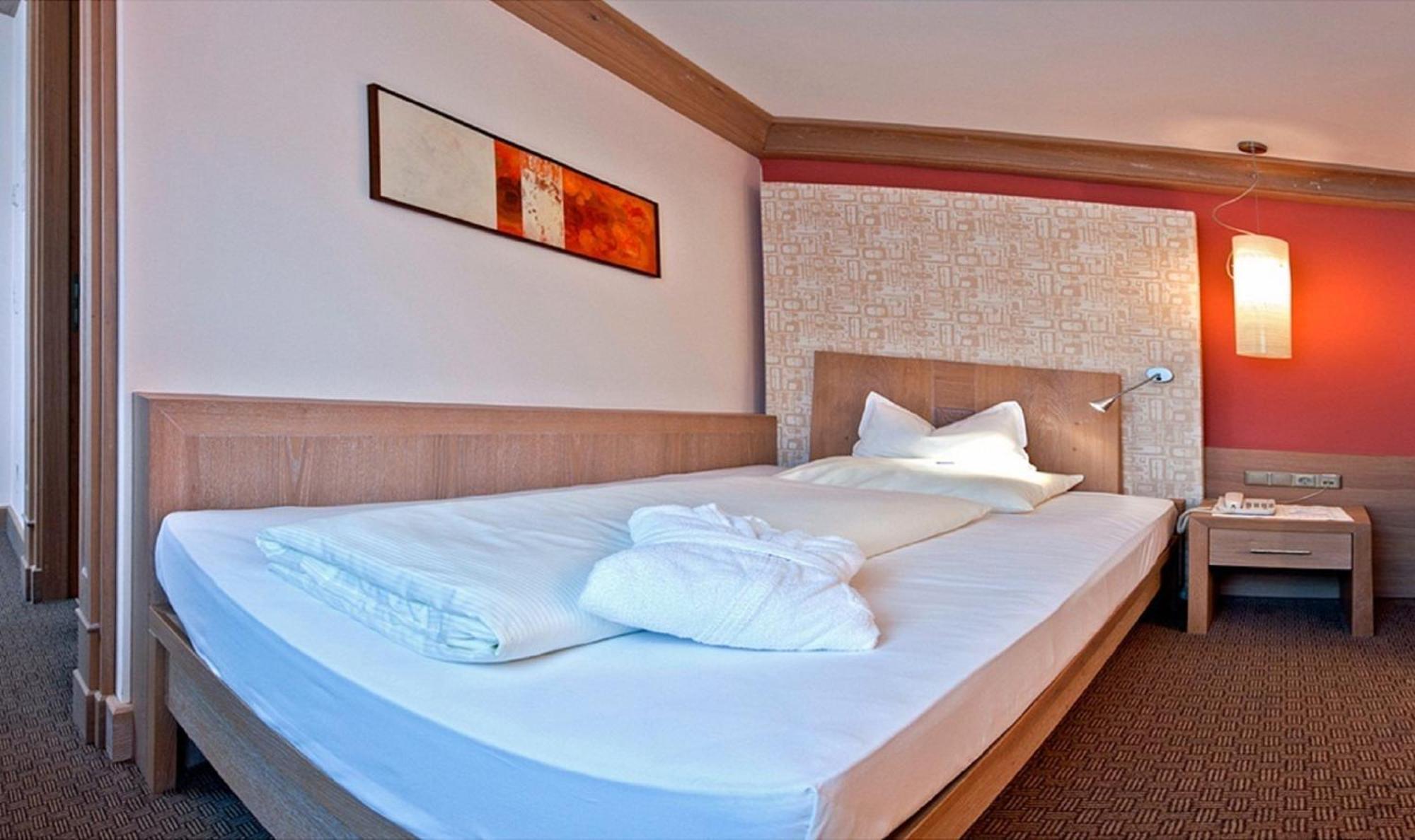 Wellnesshotel Schoenruh - Adults Only Seefeld in Tirol Rum bild