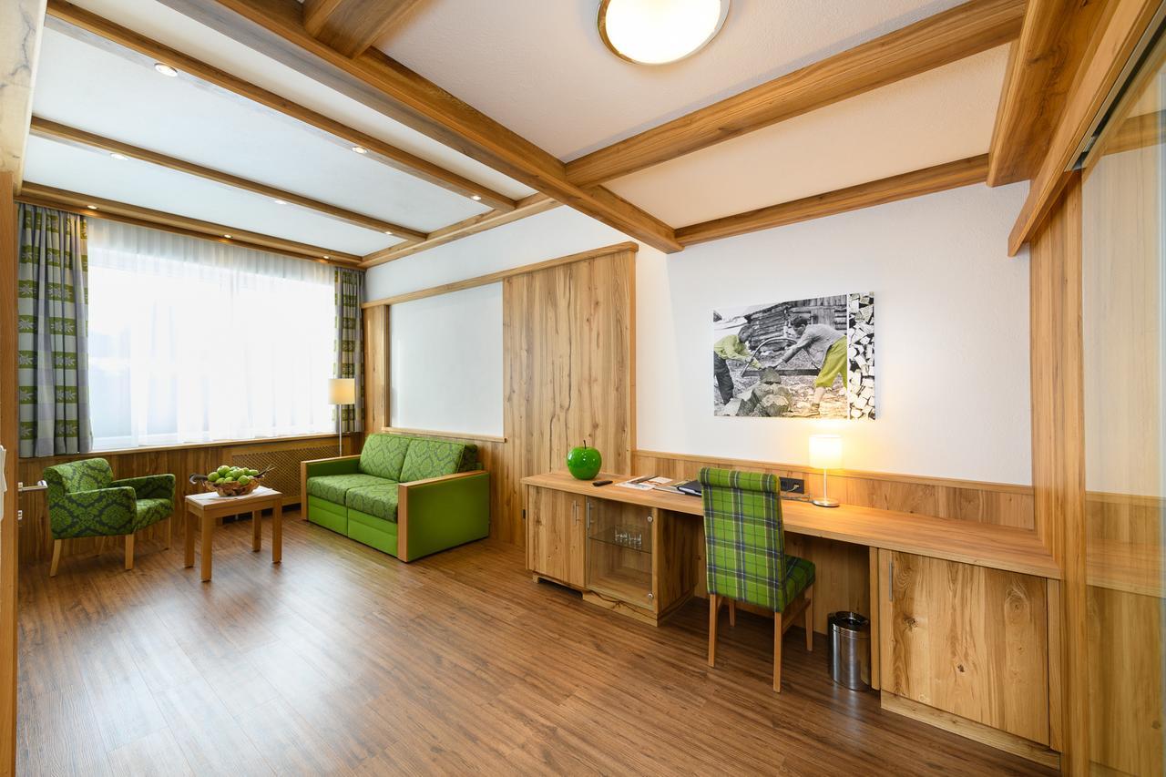 Wellnesshotel Schoenruh - Adults Only Seefeld in Tirol Exteriör bild